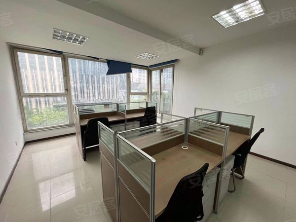 重庆南岸南坪江南明珠南坪万达广场对面 轻轨办公楼超大面积  办公