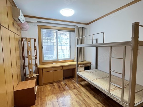 福州台江中亭街台江区委机关宿舍房东急租 台三小福八中 省人民旁