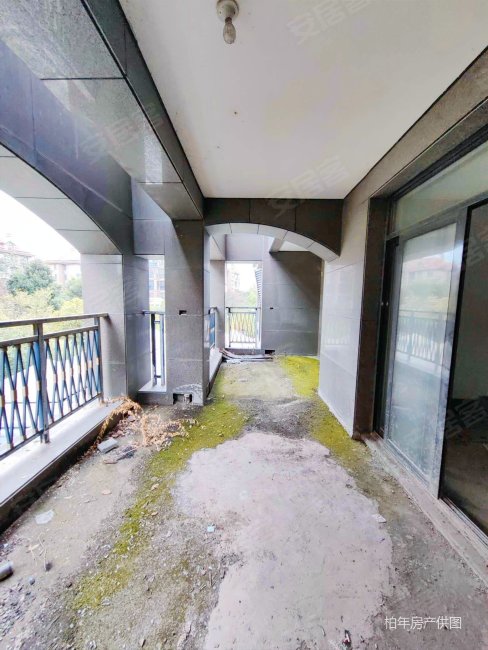 半岛一号  地铁口 双连廊 大阳台 公园旁 三房两卫