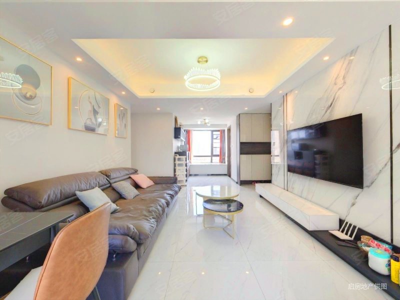 近二八板块 梧桐栖 次新小区 南北通透 套三双卫带阳台