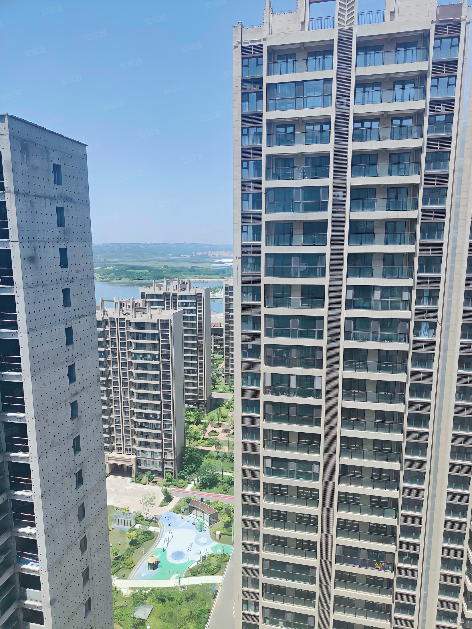 碧桂园湖悦天境商住楼