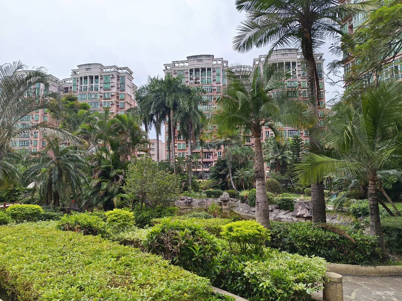 金美花园6室2厅3卫116㎡南北152万