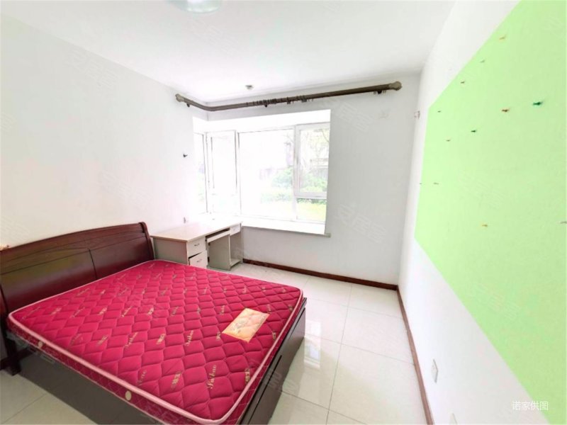 金月湾花园 近地铁 交通便捷 商圈成熟 环境优美 带电梯