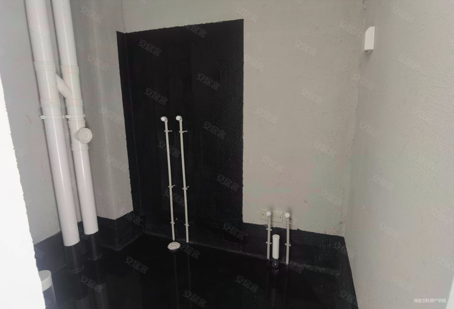 御景风荷3室2厅2卫133.64㎡南北119.8万