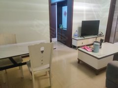 日照东港石臼林海小区  精装 家电家具齐全 550元 600元 多套出租房源真实图片