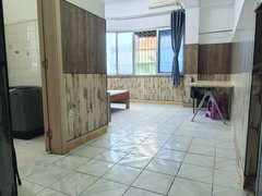 海口龙华滨海整租，独立大单间，业主租没有中介f，坡博路，近龙昆南和信广场出租房源真实图片