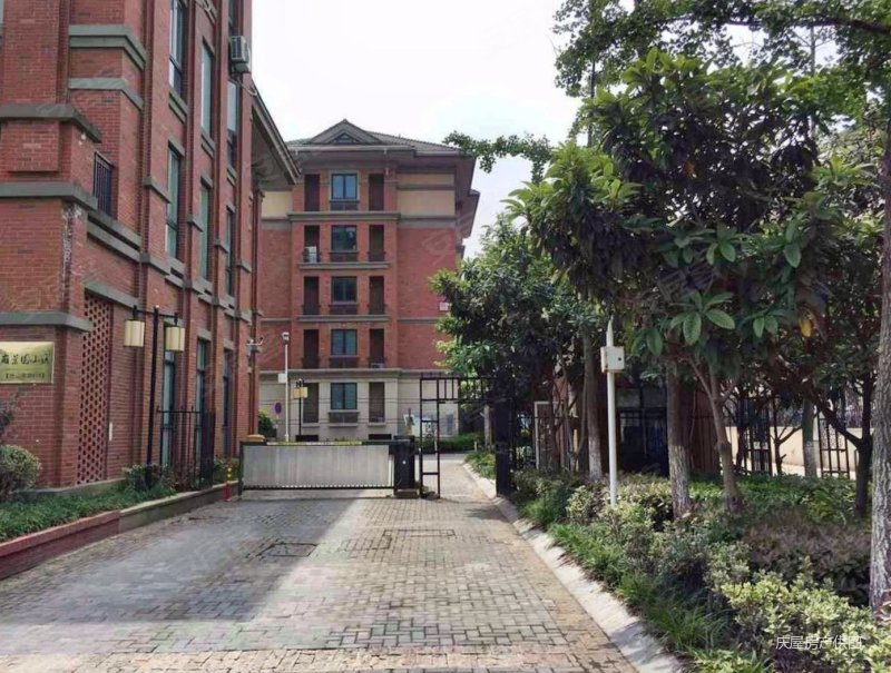 竹山路雍景园小区 改善两房必看好房 低密度 精装诚心出售