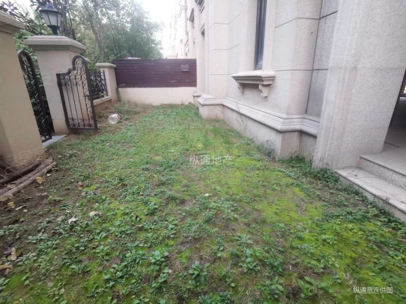 鸿园玉兰苑西苑别墅