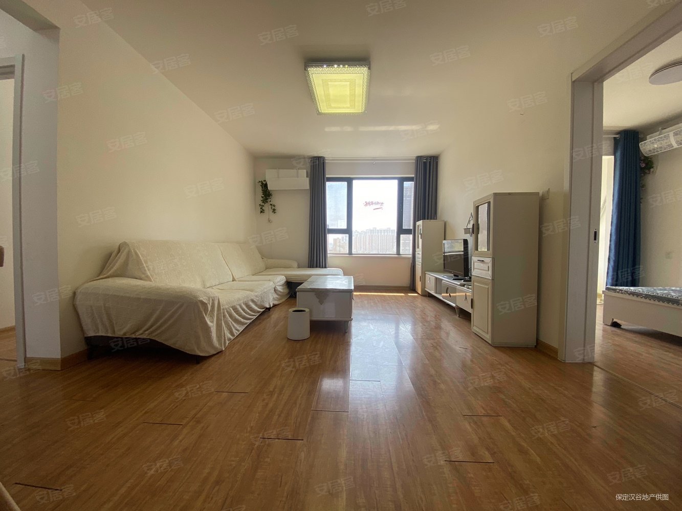 卓正丽景蓝湾(B区)3室2厅1卫115㎡南北109万