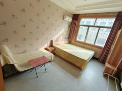 青岛城阳区政府地铁口低楼层空调房无中阶长租短租可月付出租房源真实图片