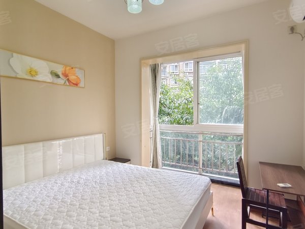 重庆渝北花卉园碧泉花园花卉园地铁口 无中介 可月付 可短租 押一付一