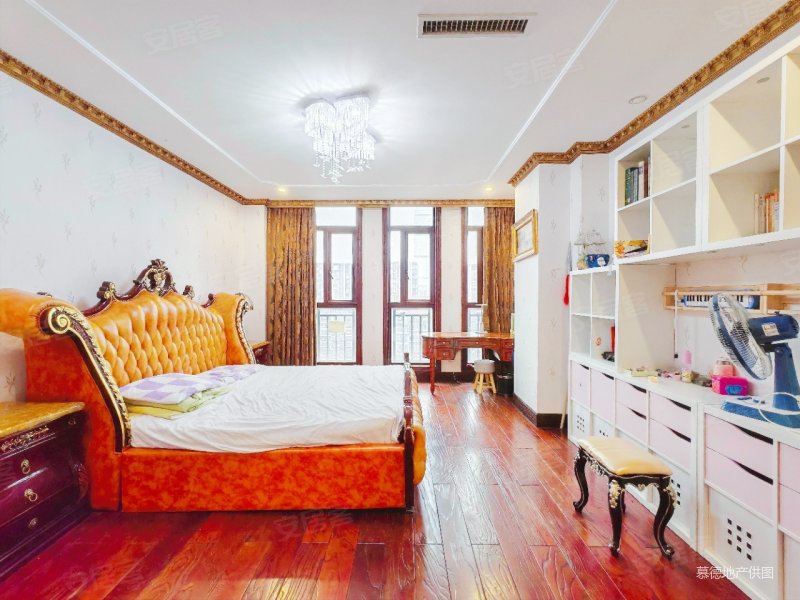 中隆国际御玺豪华自住复试大平层中央空调地暖新风拎包住