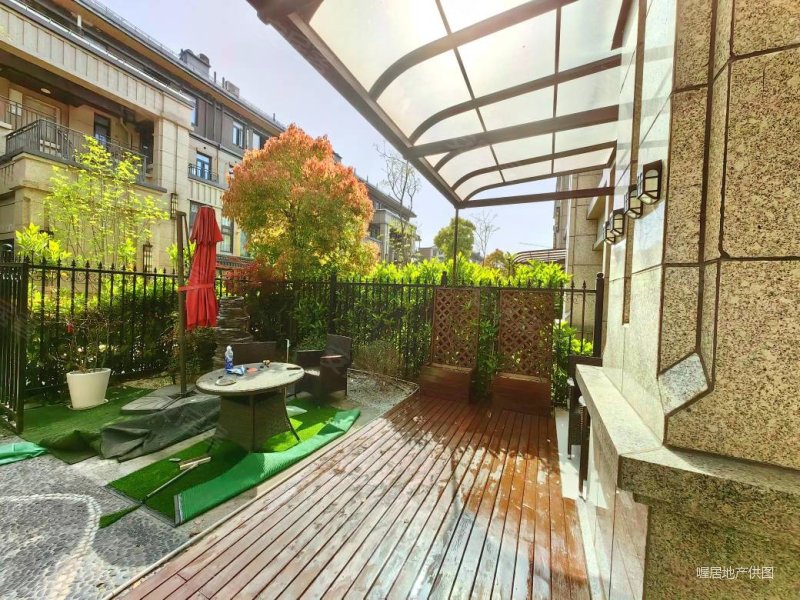 保利铃兰公馆公寓住宅