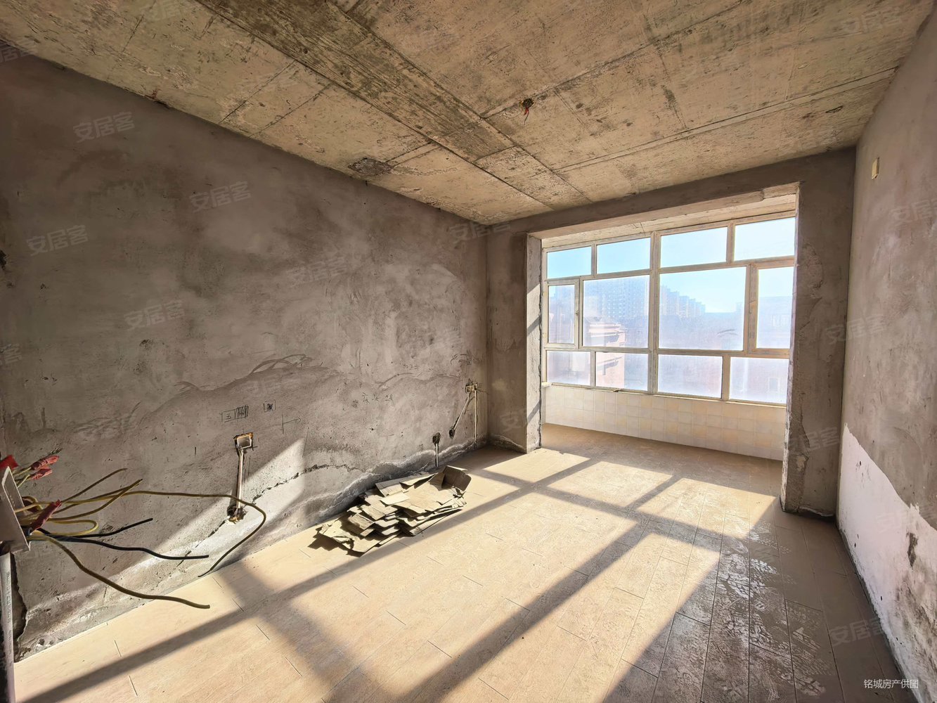 方悦名都3室2厅1卫141㎡南北70.5万