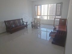 丹东振安欧尚广场欧尚广场 2室2厅1卫  精装修 包取暖物业 家电齐全有空调出租房源真实图片