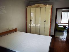 上海浦东航头18号线地铁口 300米 海洲独立一室户 简装全配 有钥匙出租房源真实图片