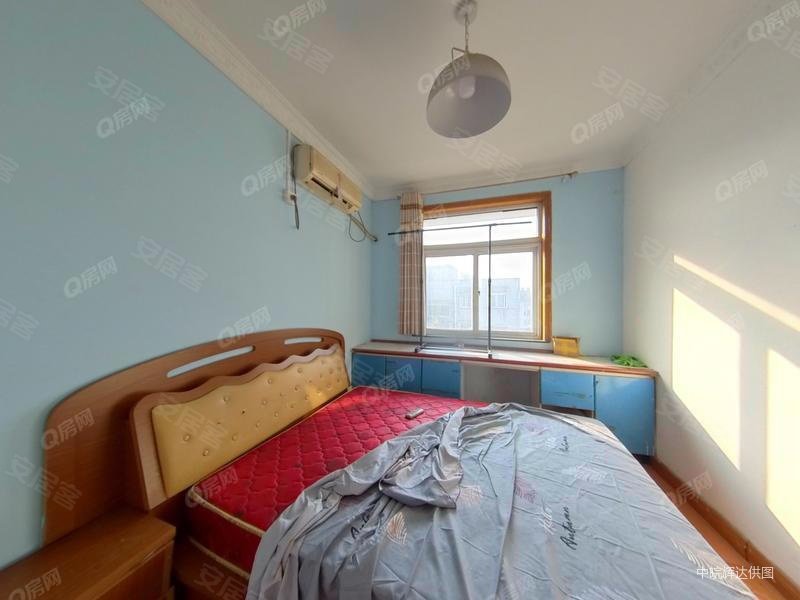 绿都花园急售好房3号线一里井50米全明户型大三室