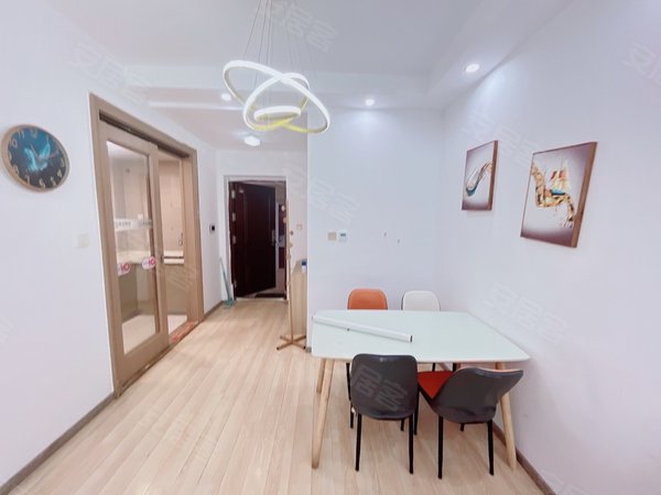 昆山玉山城西兰亭御园兰亭御园 3室2厅2卫 107平 电梯房 南北通透出租