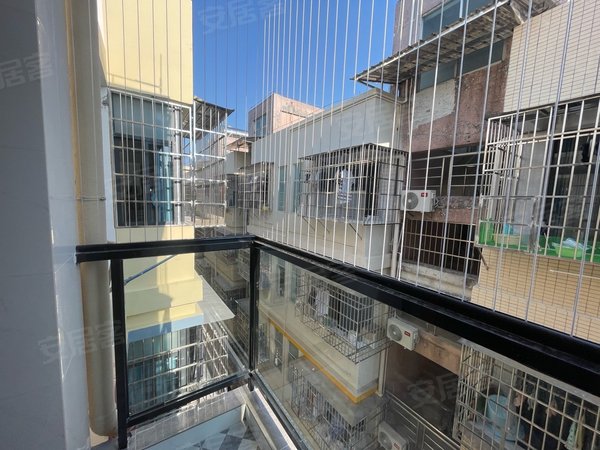 广州天河龙洞龙洞西街65号小区龙洞北公交直达地铁 渔沙坦 随时有便民