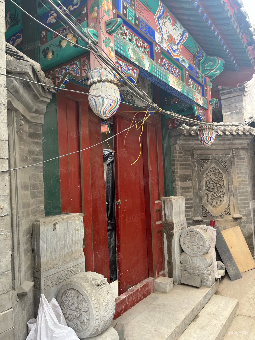 东四八条小区5室2厅2卫140㎡南北1780万