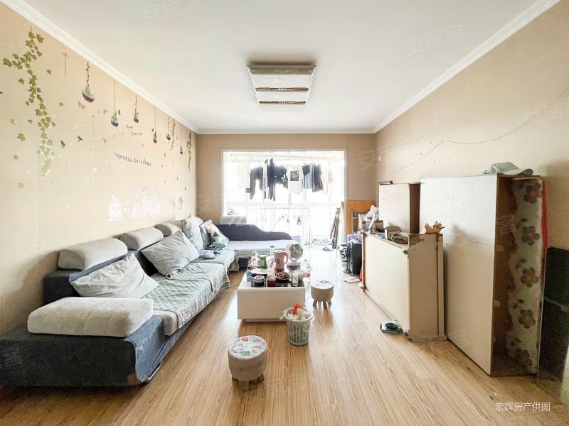 新上急售土门墩地铁口金河苑通透三房可按揭看房方便