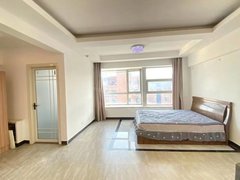 秦皇岛海港人民广场可月租！和苑小区，电梯60平，家具家电齐全，月付1500双包出租房源真实图片