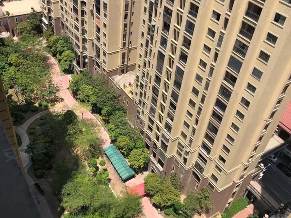泉州南安水头镇中骏璟峰中俊璟峰精装三房二厅一卫,拎包入住出租房源