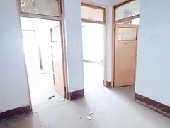 潍坊潍城中百苍南街石油小区一楼70平三室前开门可居住仓库长住3 0 0元出租房源真实图片