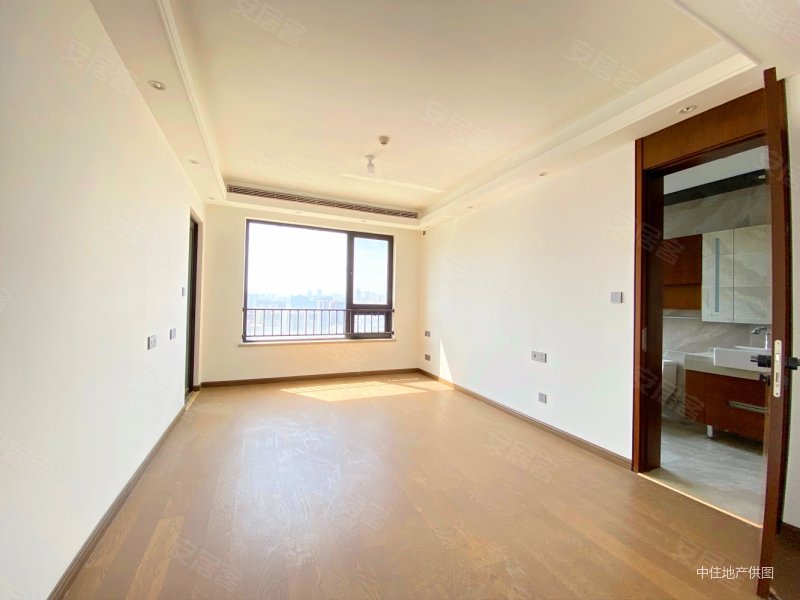 济南房产网>济南二手房>历下二手房>盛福二手房>万科翡翠公园>800_600