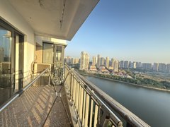 厦门湖里湖边水库片区金山BRT融景湾两房一厅朝南看湖！近蔡塘，古地石，软件园二期出租房源真实图片