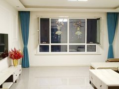 梅河口城区市中心水岸四期电梯高层105平两室一厅，年租1万7包取暖物业出租房源真实图片