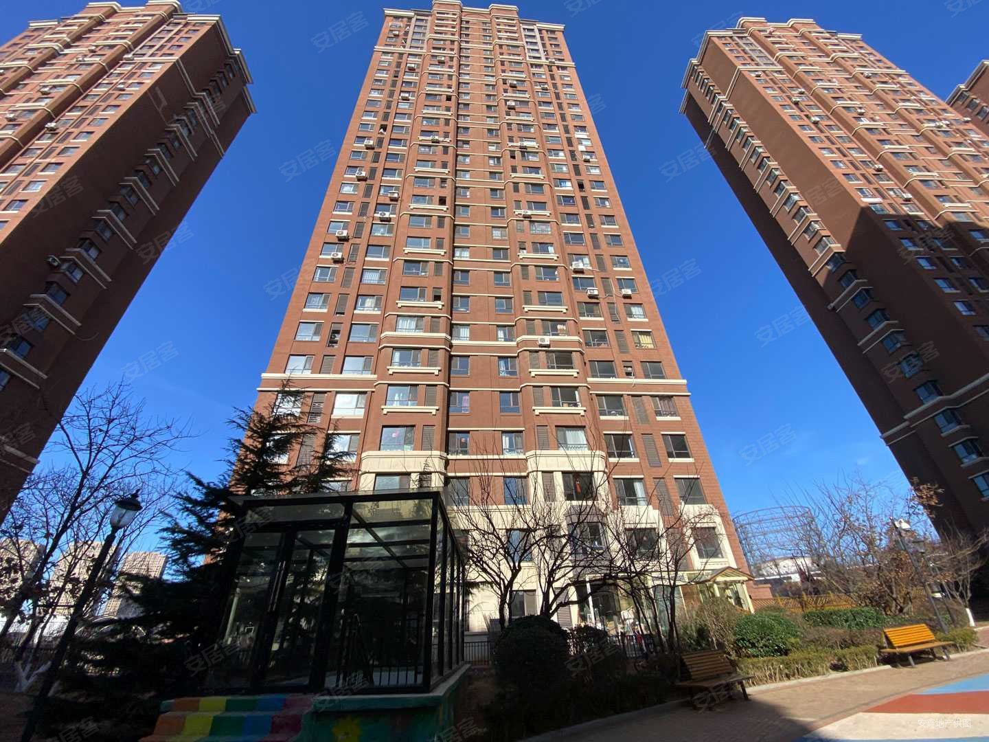 金地艺境(三期)3室2厅1卫117.29㎡南北128.5万