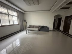 周口郸城郸城世纪广场急租！大广场附近三星花园1楼三室拎包入住！出租房源真实图片