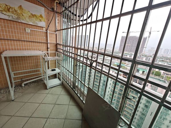 广州天河棠下骏景花园骏景南苑高层精装三房两卫 南北对流通风采光好