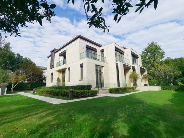 上海闵行华漕金臣别墅高端别墅,全新小区,全新装修,金丰国际社区金臣