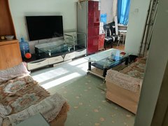 喀什喀什市喀什城区汇城小区二楼单身公寓一室一厅 拎包入住出租房源真实图片