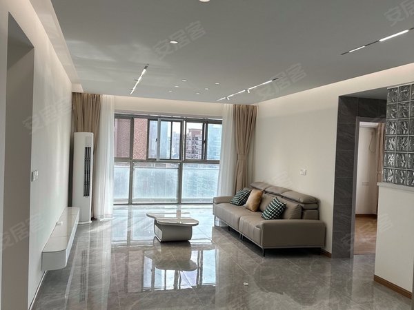 上海闵行金虹桥天鸿公寓天鸿公寓豪华装修中央空调带地暖,大浴缸,三房