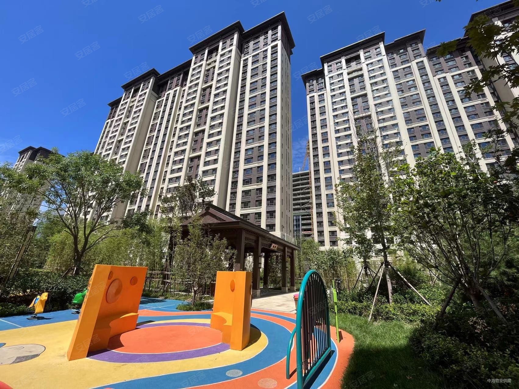 寰宇天下熙山府 3室2厅 电梯房 住房 132平豪华装