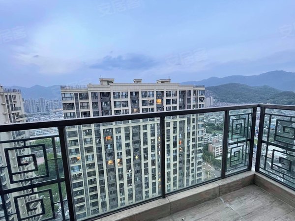 福州晋安西园正荣府两房衣帽间 省体 火车站 桂山 精装配套(正荣府)