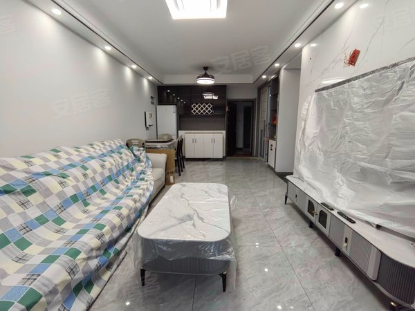 徐州新沂建邺路钟吾壹号钟吾壹号电梯房三室两厅一卫精装拎包入住1800每月随时看房出租房源真实图片