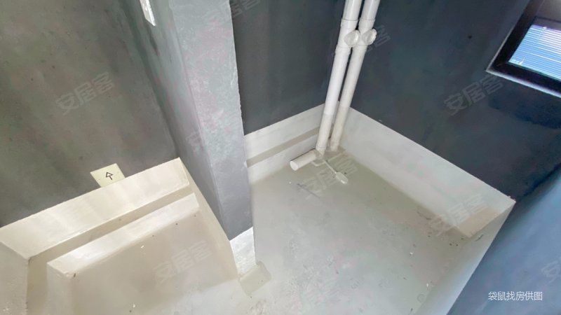 新城桃李郡4室2厅2卫128㎡南252万
