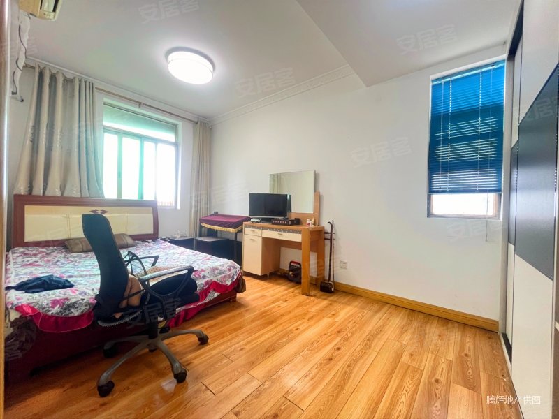 七宝一居满五正规商品房正南朝向中间好楼层高绿化