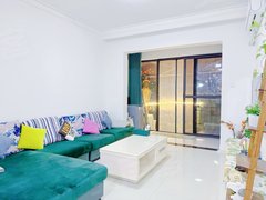 西双版纳景洪龙舟广场融创六期椰风假日 3室1厅1卫出租房源真实图片