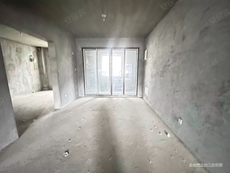 西安房产网>西安二手房>曲江新区二手房>南湖二手房>金地湖城大境天锦