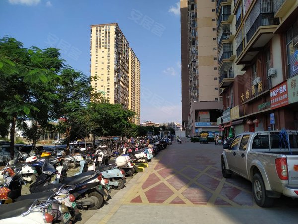 南宁西乡塘安吉大塘郡府电梯房  大唐郡府  精装修拎包入住出租房源