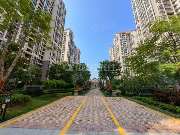 玉洞大道 阳光西岸3房2卫 近菜市 配齐拎包即住 电梯,良庆租房-南宁58