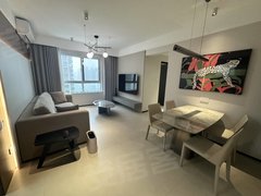 西安曲江新区金泘沱金浮沱地铁口 夏殿蓉府 轻奢11衣帽间 可短租 月付出租房源真实图片