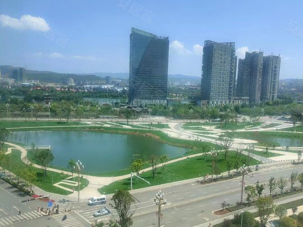 昆明安宁安宁市区东湖第一城东湖一城 电梯标准1室1厅1厨1卫  一中人