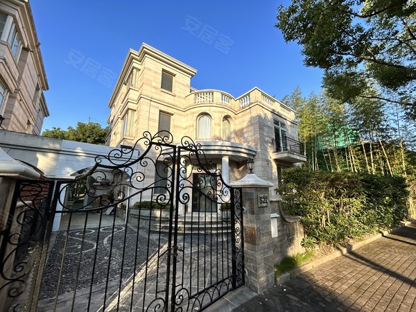 上海浦东张江汤臣高尔夫(别墅)张江板块汤臣高尔夫新出精装好房 带