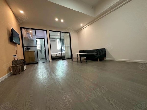 深圳龙岗平湖三图工业园直租开田广场精装两房一厅近三图工业园华南